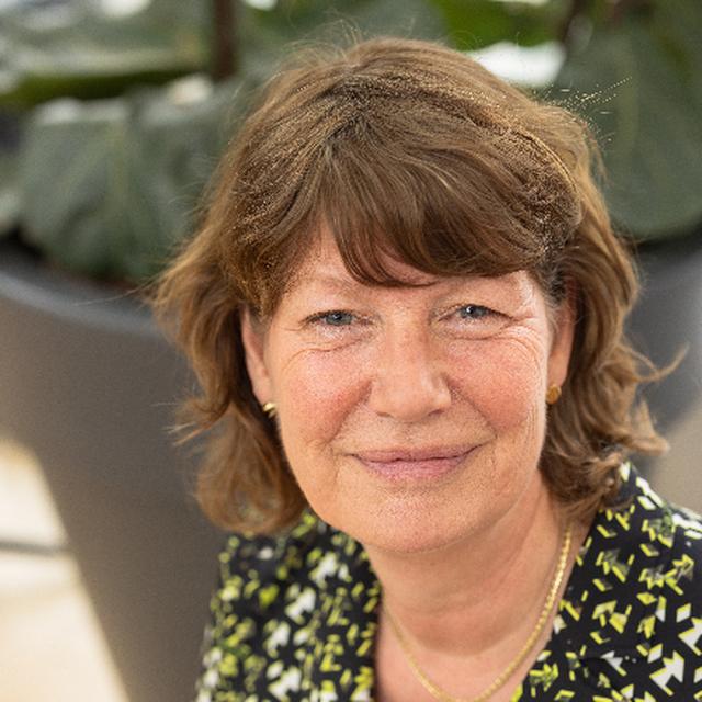 Pasfoto Mira Bloemen-Bekx